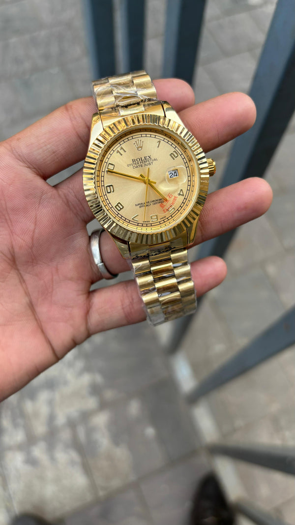 Rol-ex Gold Dial With Date Analog Men's Watch In metal Belt