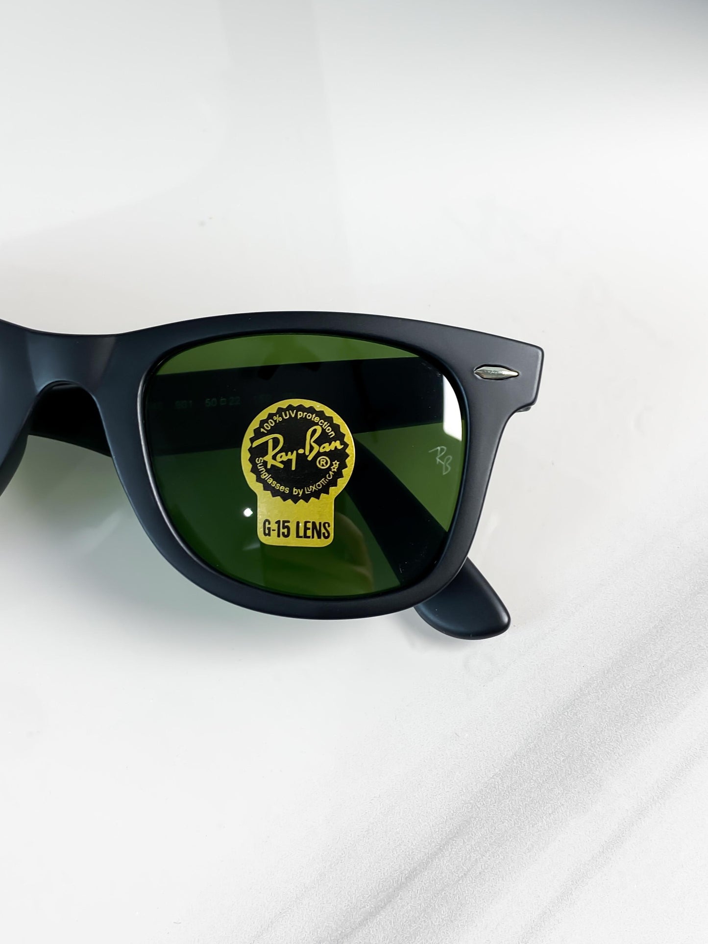 Ray Ban Green Shade And Black Wayfarer Sunglasses