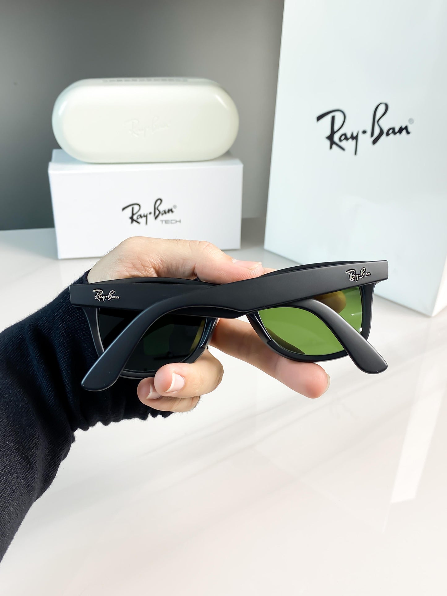 Ray Ban Green Shade And Black Wayfarer Sunglasses