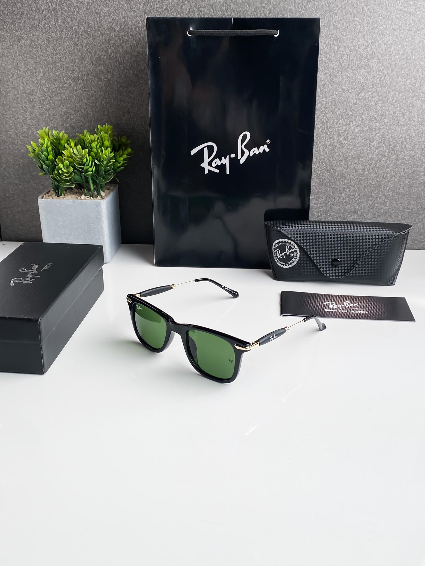 Ray Ban Green Shade And Gold Sunglasses