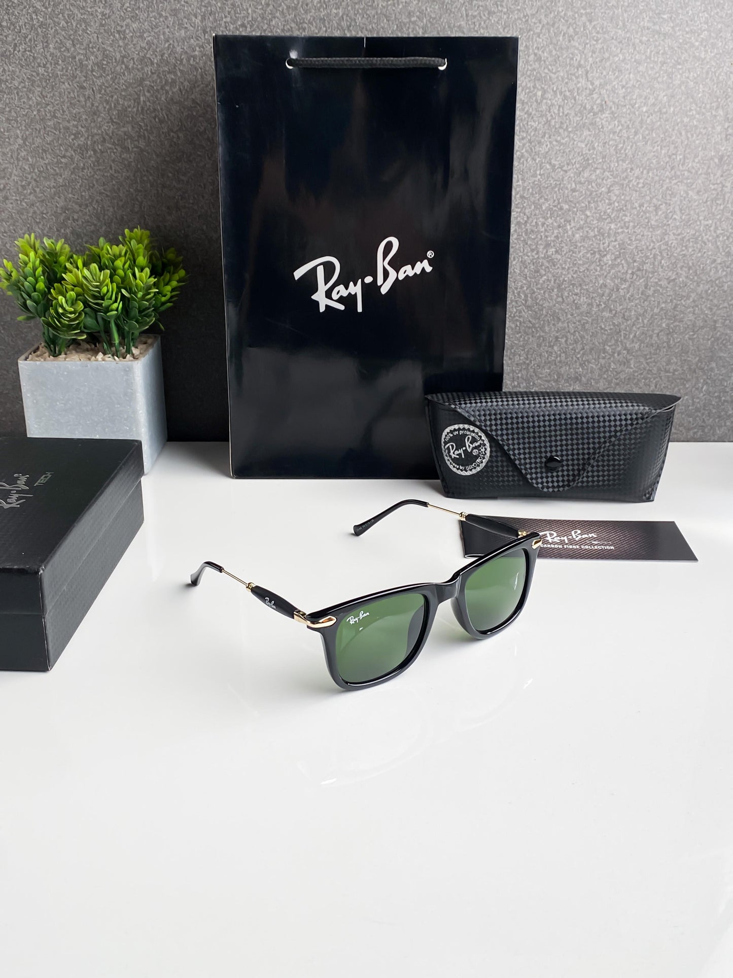 Ray Ban Green Shade And Gold Sunglasses