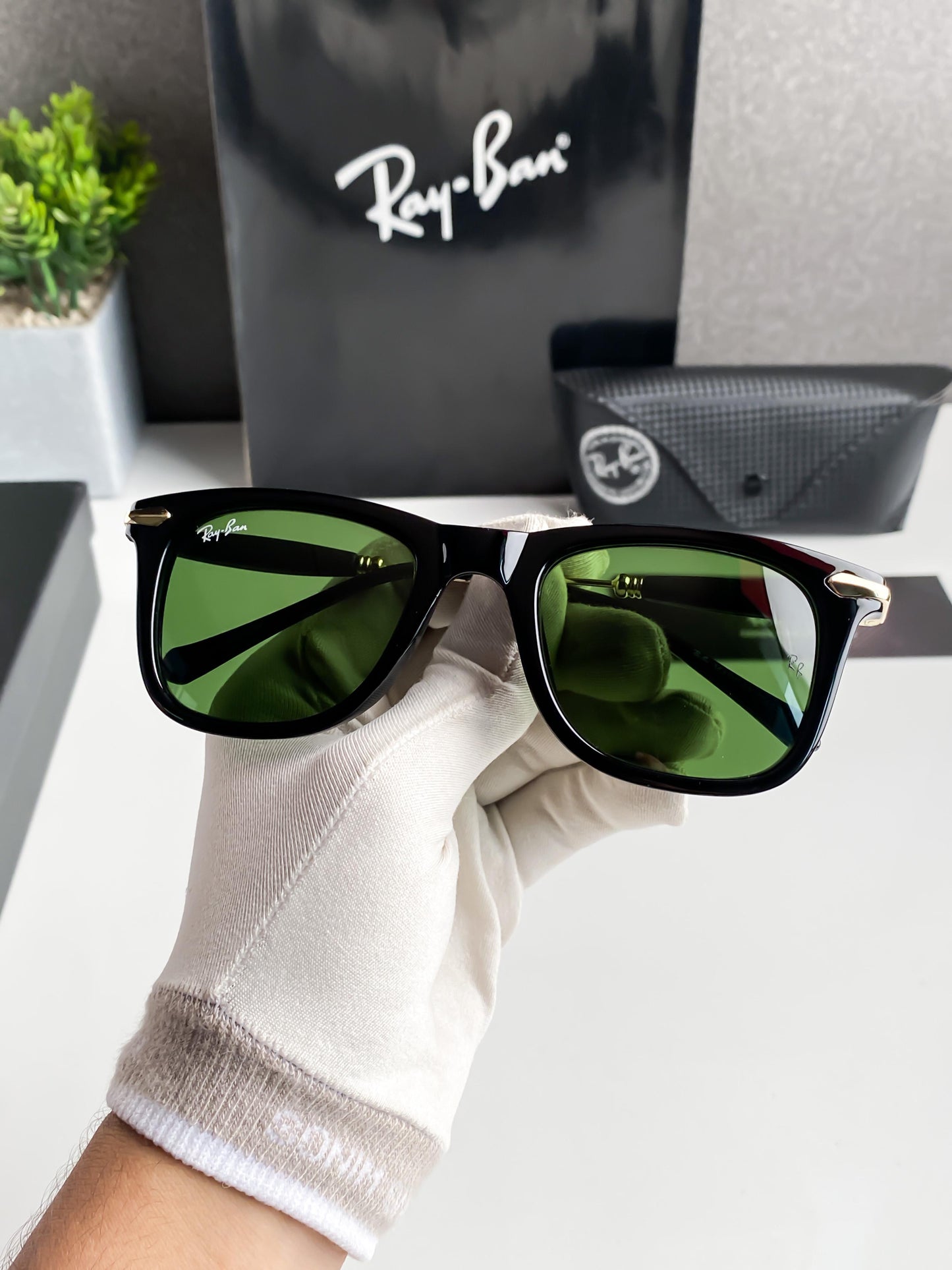 Ray Ban Green Shade And Gold Sunglasses