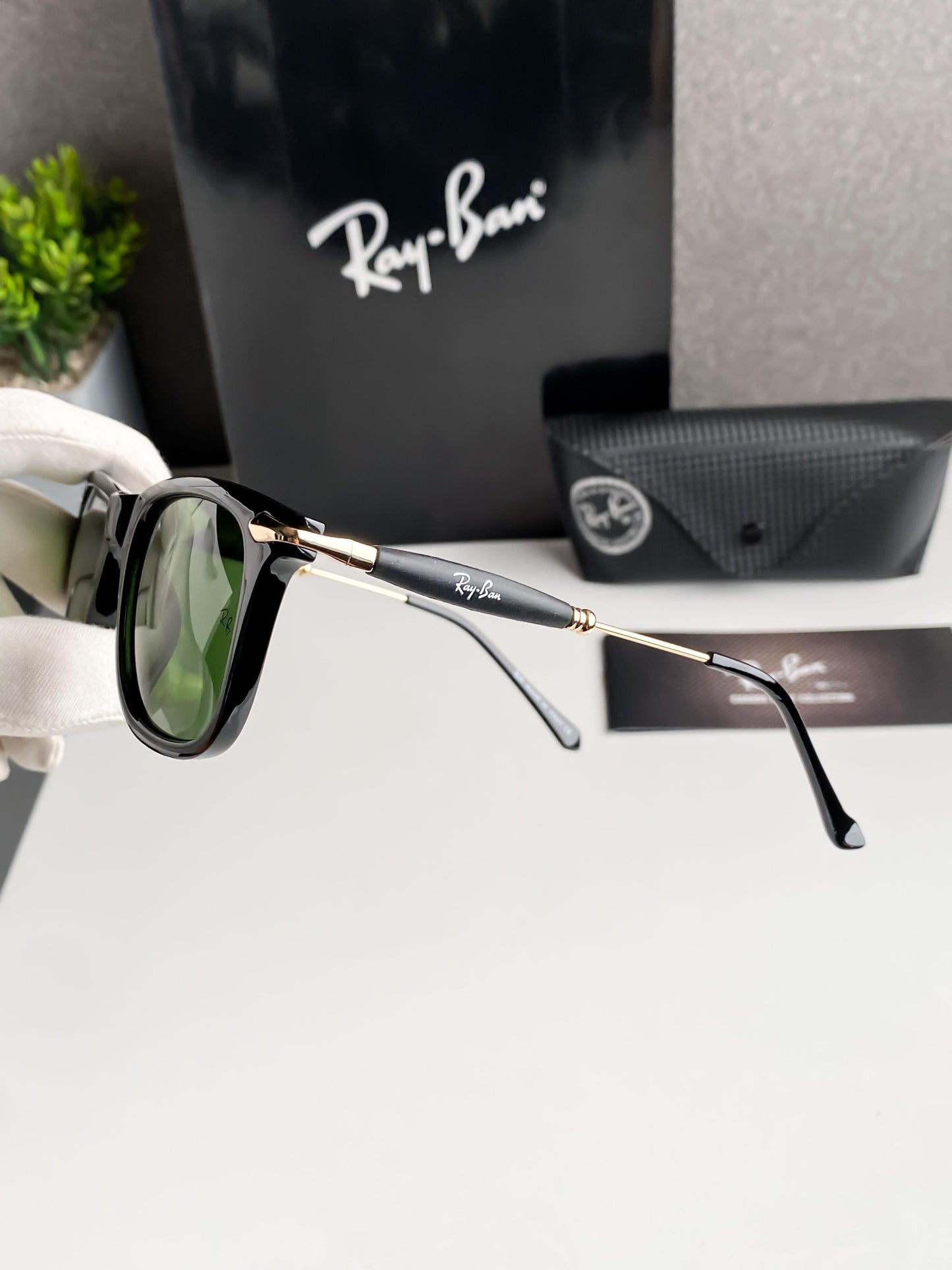 Ray Ban Green Shade And Gold Sunglasses