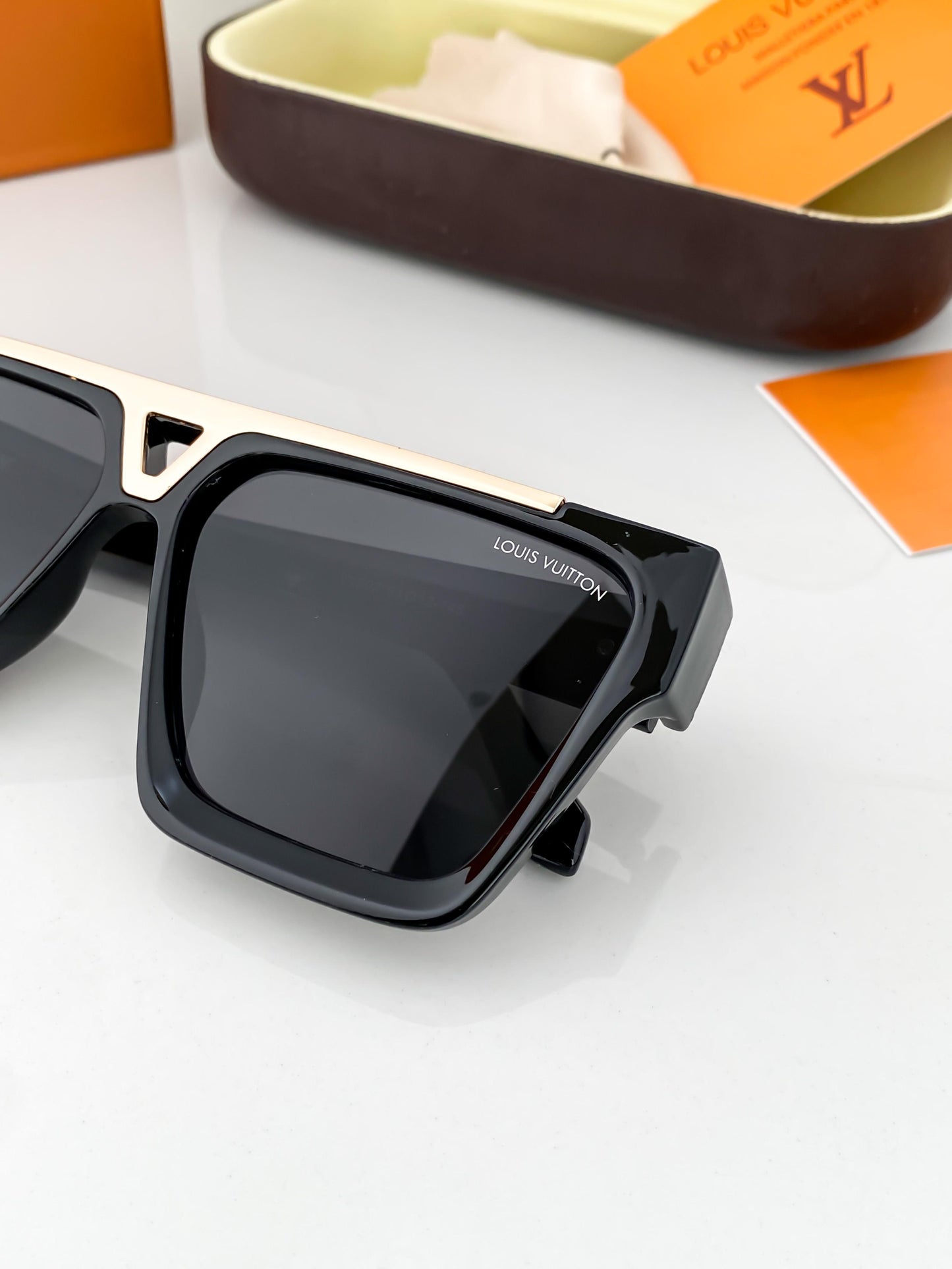 L V Black Frame Wayfarer Shape Sunglasses