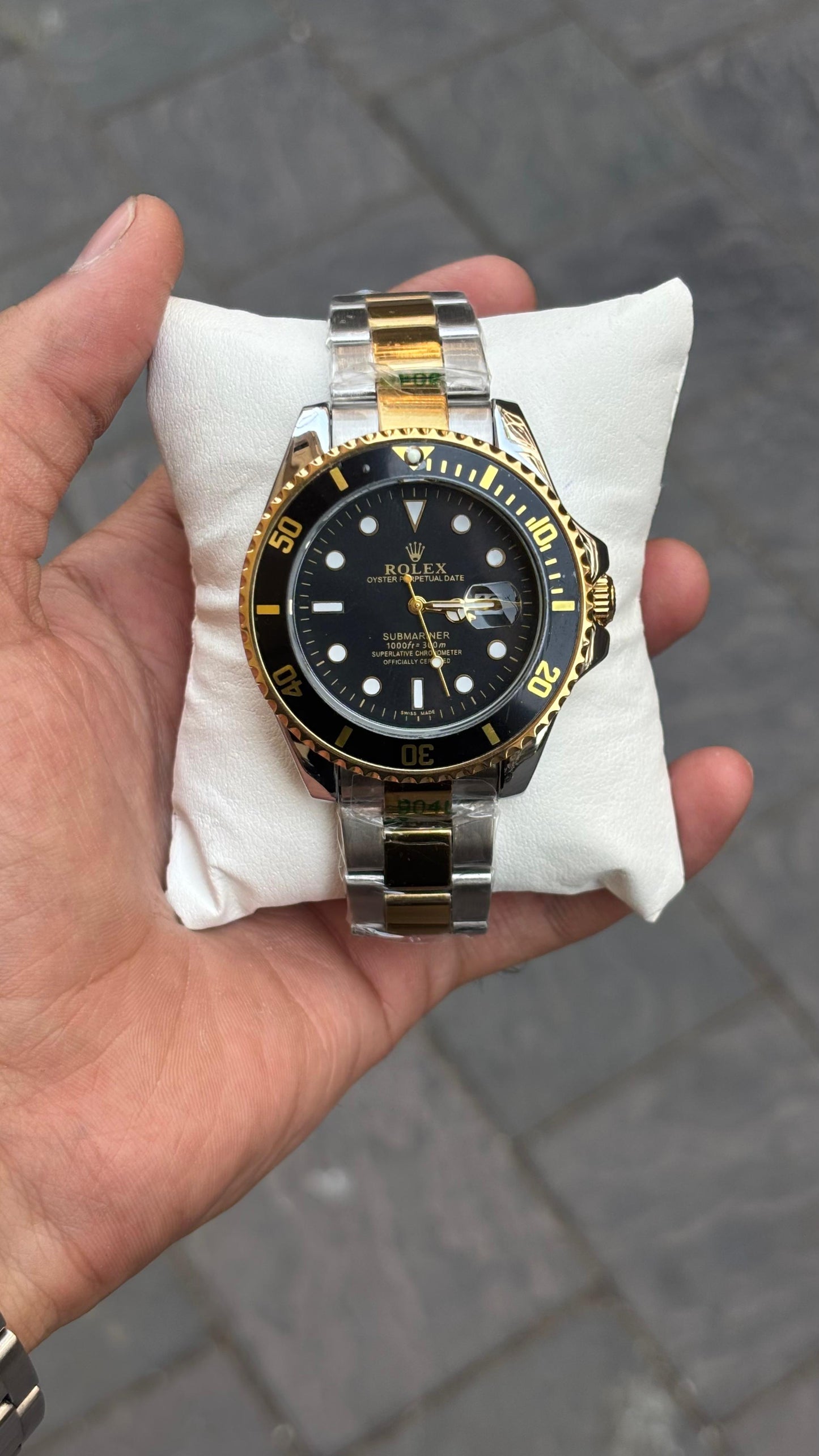 Ro lex Submariner Analog Black Dial Men's Watch