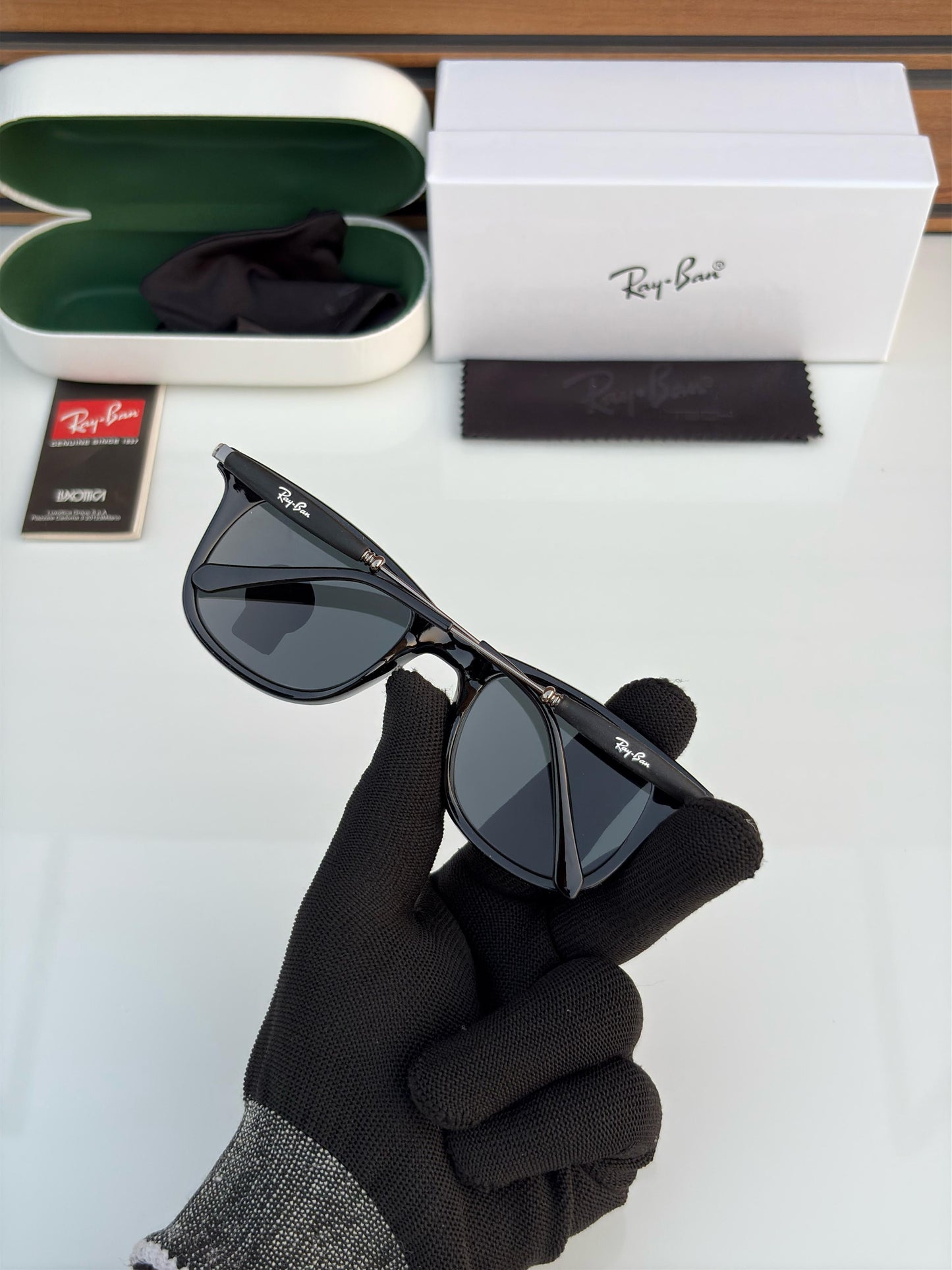 Ray Ban Black Shade Sunglasses