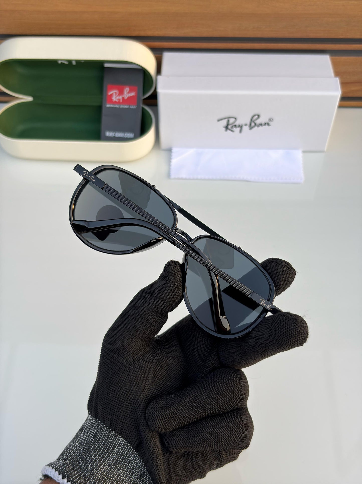 Ray Ban Black Unisex Sunglasses