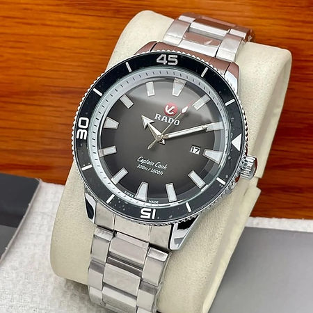 Rado Captain Cook Black Dail Metal Belt Men's Watch