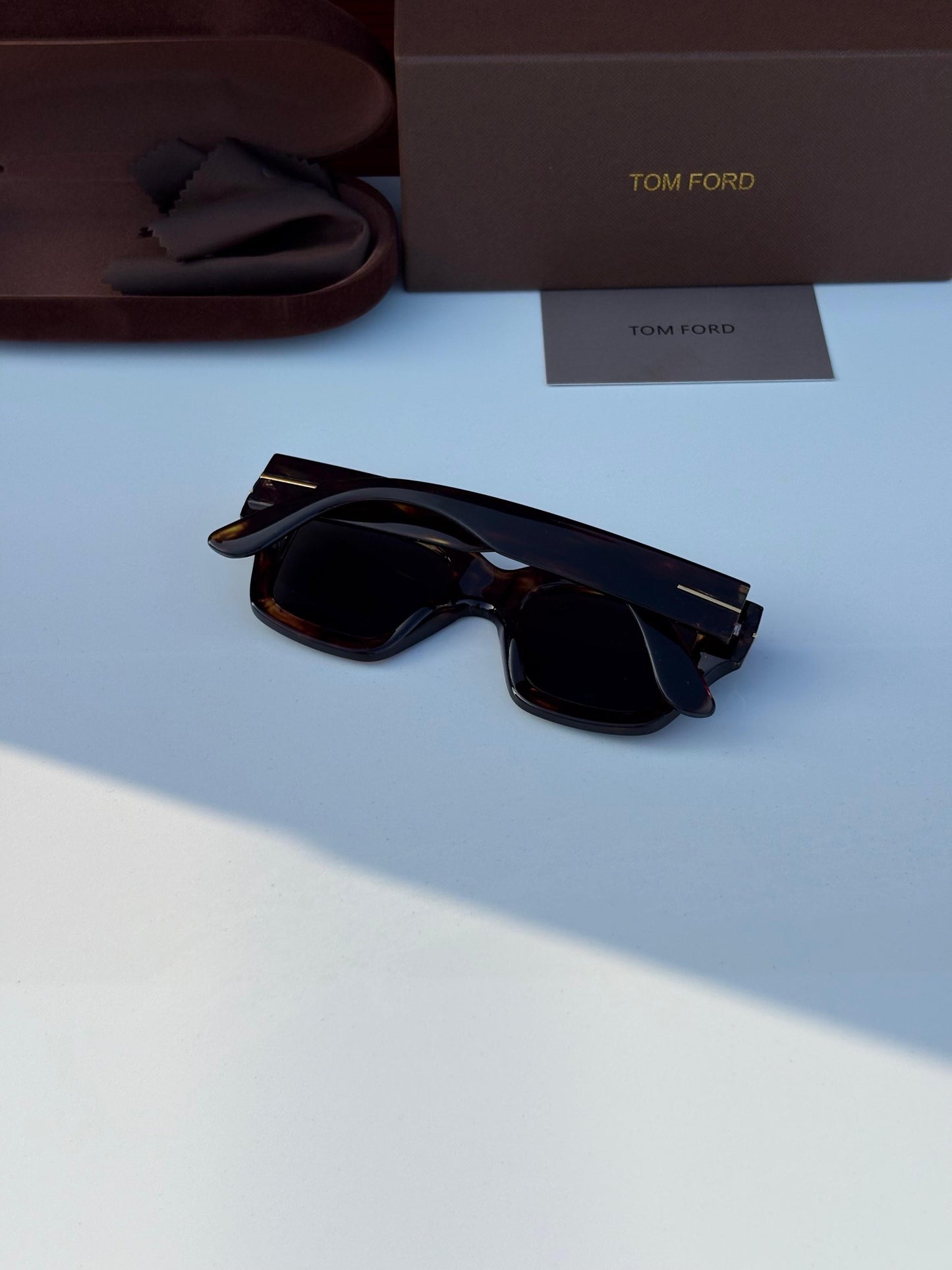 Celebrities Eyewear Sunglasses