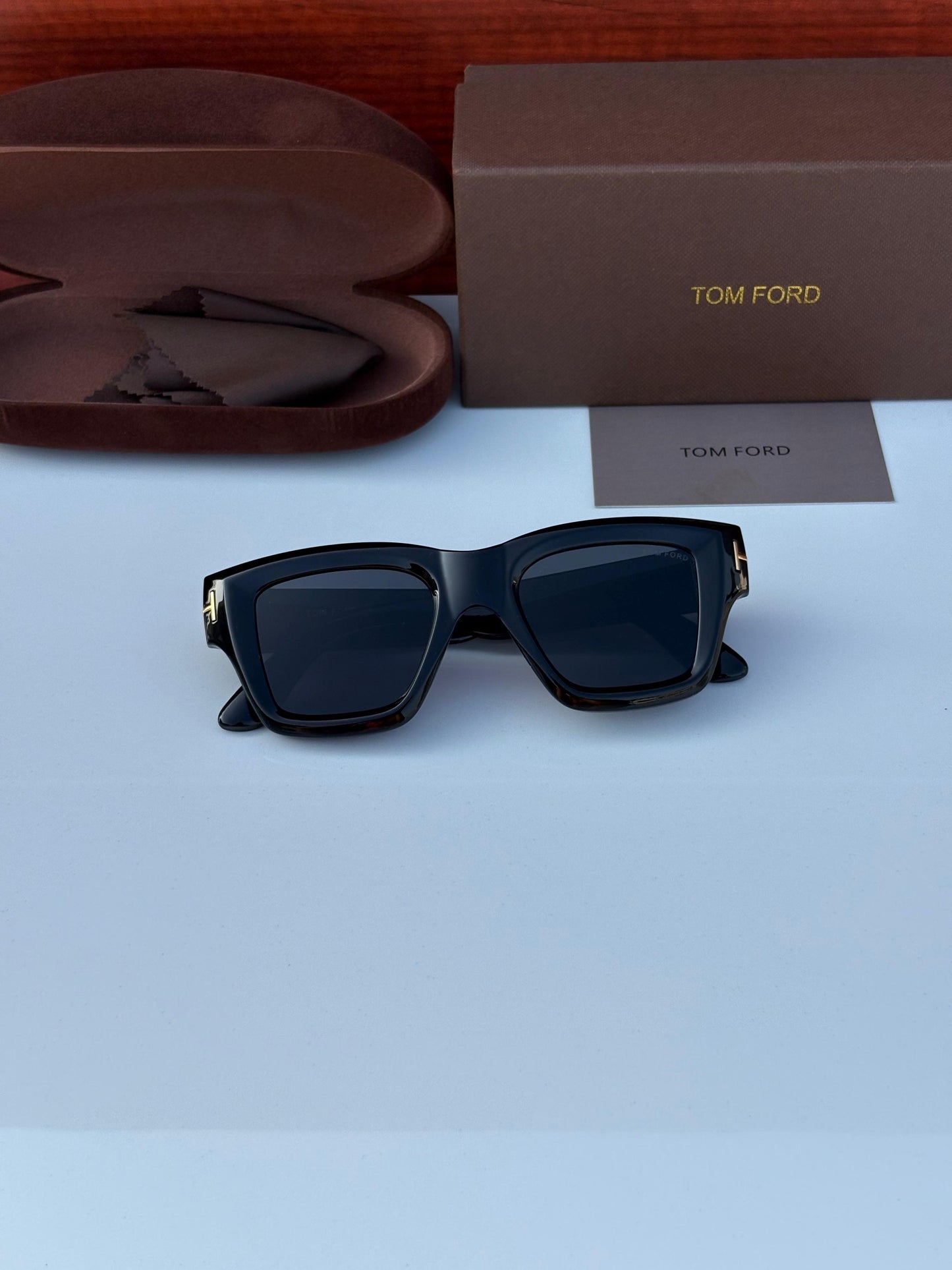 Classic Eyewear Black Sunglass