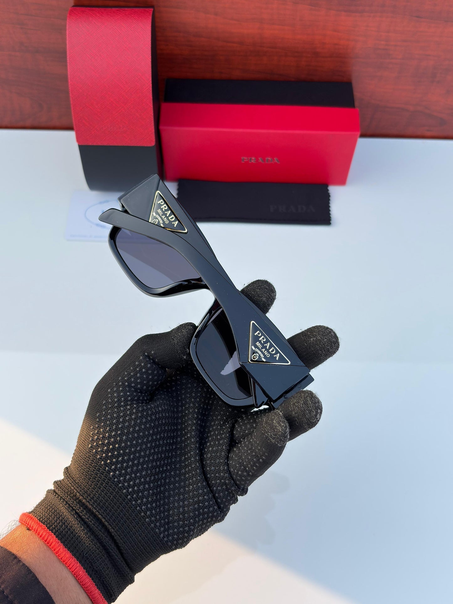 Celebrity Full Black Sunglasses