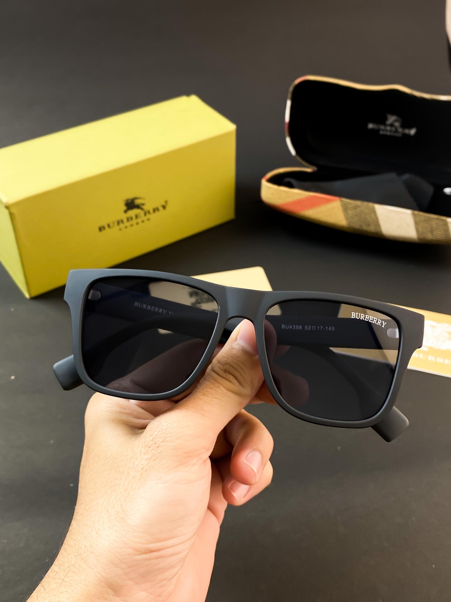 Fancy Black Square Sunglass