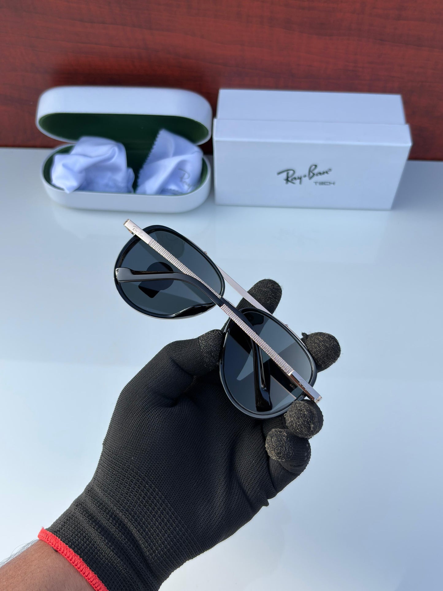 Classic look Black And Rose Gold Sunglasses