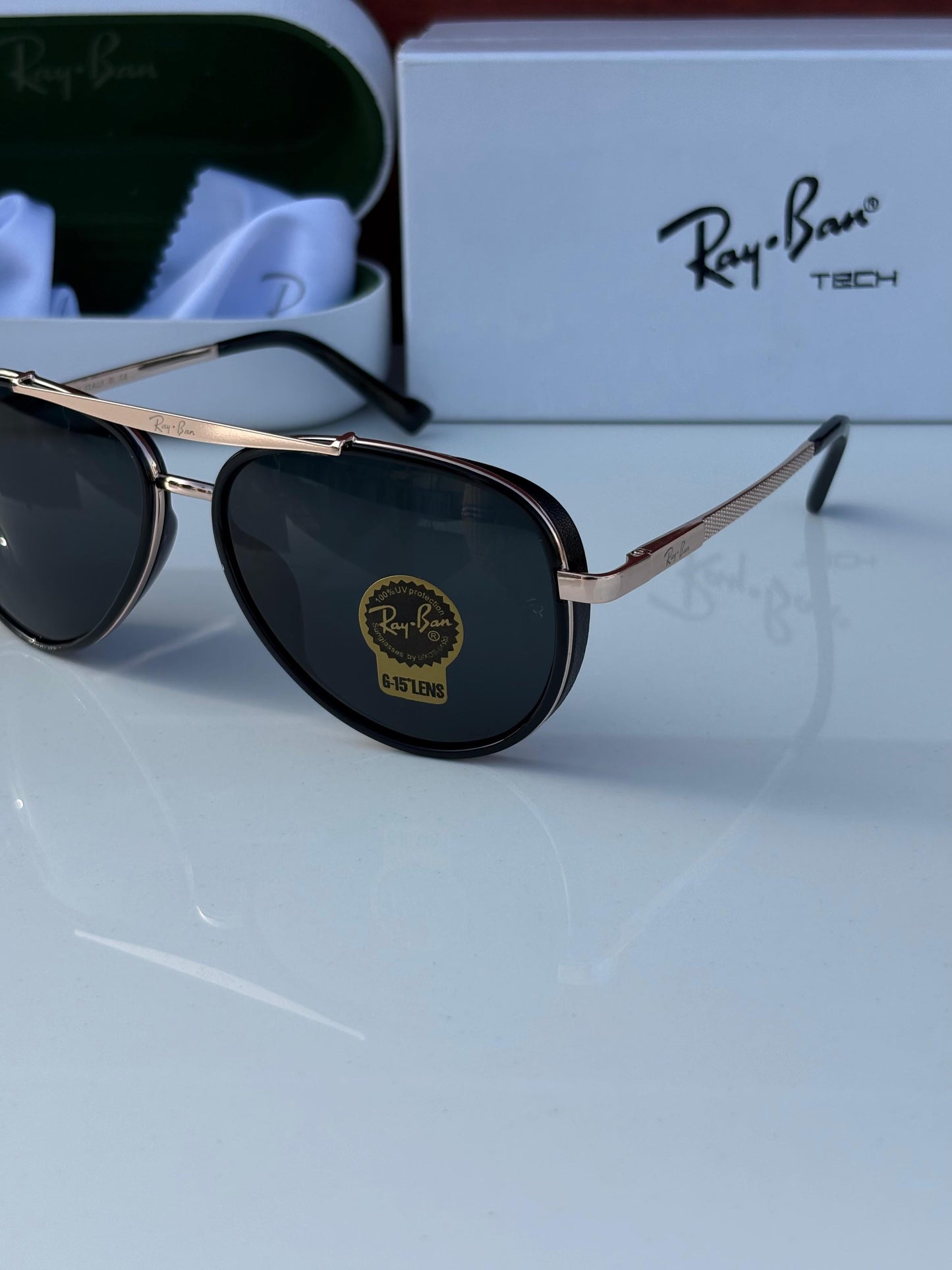 Classic look Black And Rose Gold Sunglasses