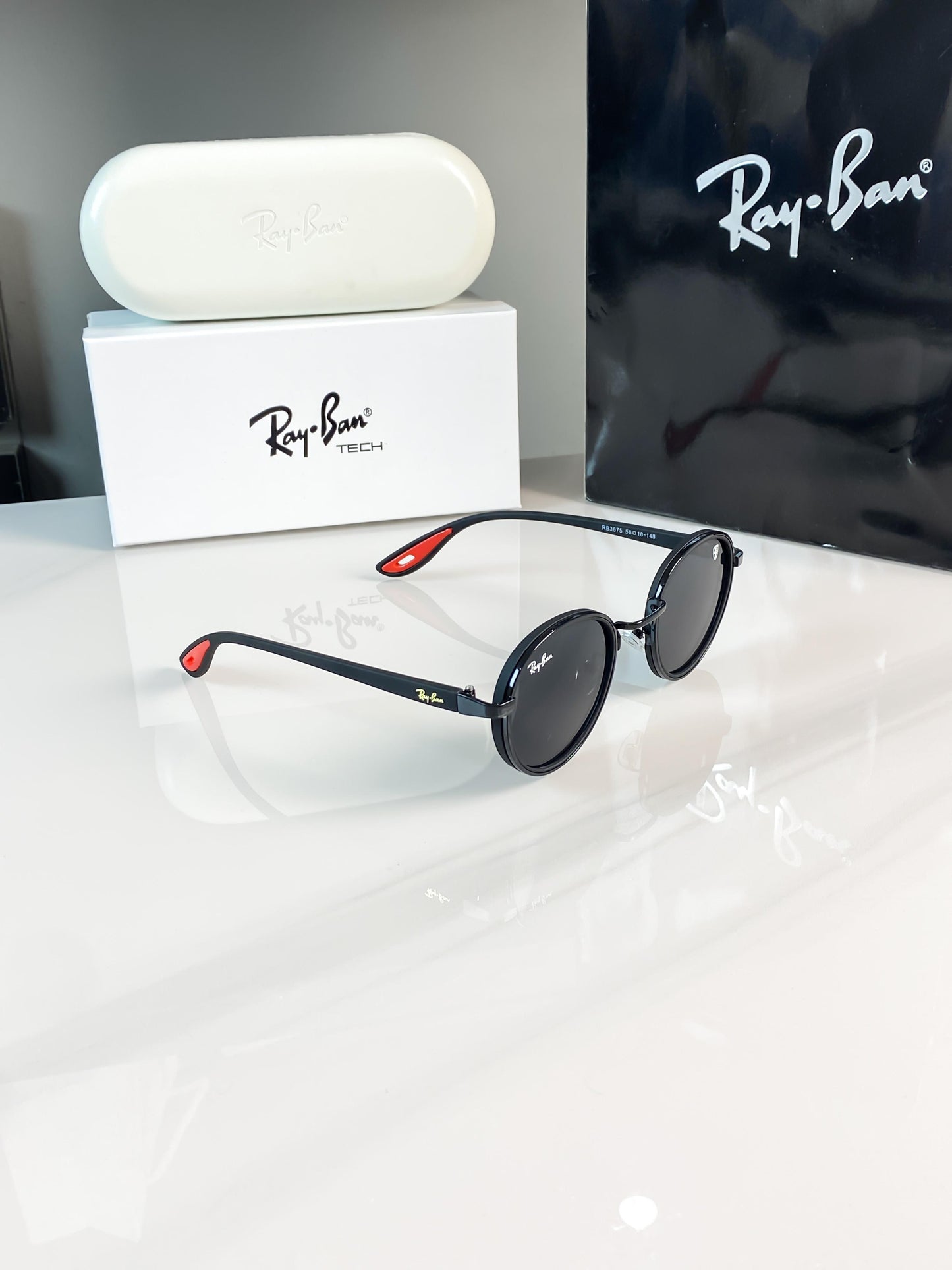 Ray Ban Round Shape Wayfarer Sunglasses