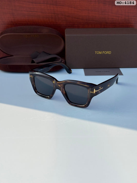 Celebrities Eyewear Sunglasses