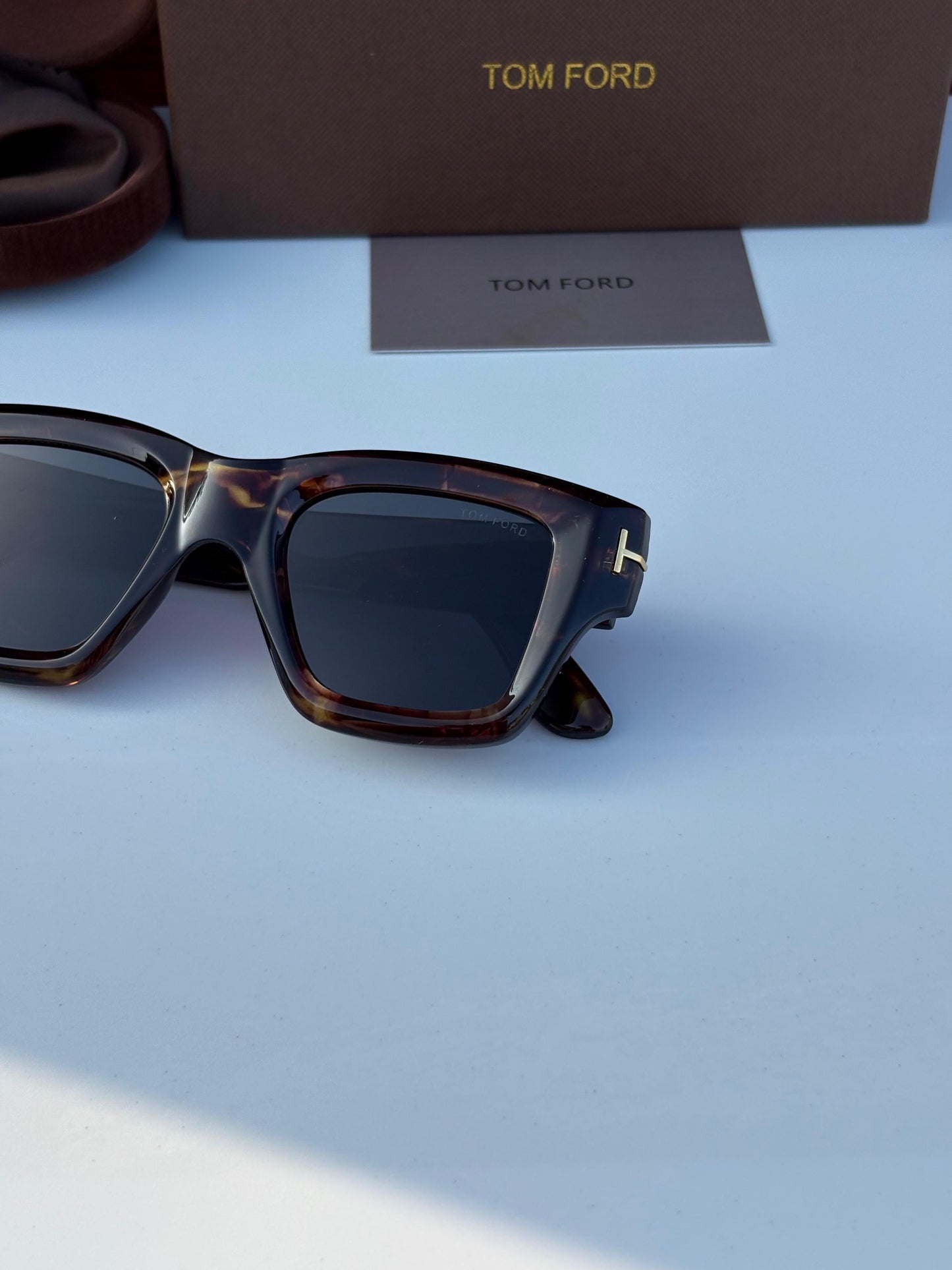 Celebrities Eyewear Sunglasses