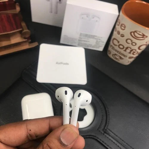 Apple AirPods 2nd Gen